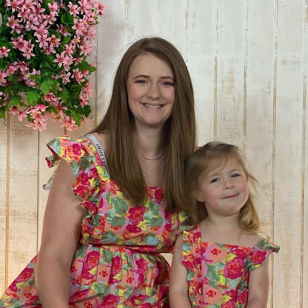 Meet your Posher, Emmie
